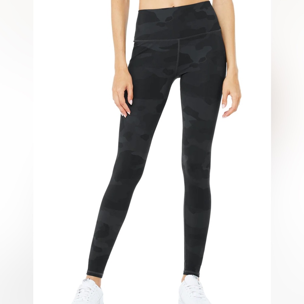 Alo Yoga High Waist Camo Vapor Legging size S